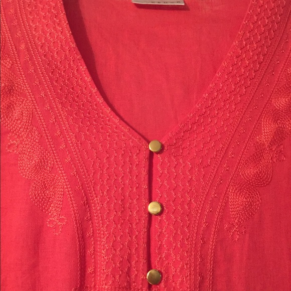 Shirt - Picture 3 of 7